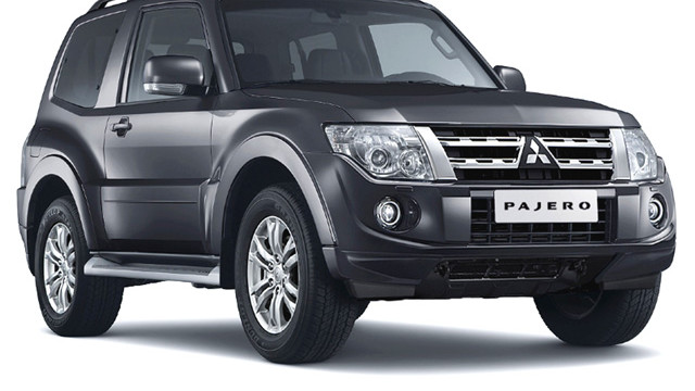 immagine automobile mitsubishi pajero-3p