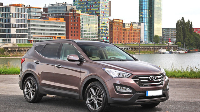 immagine automobile hyundai santa-fe