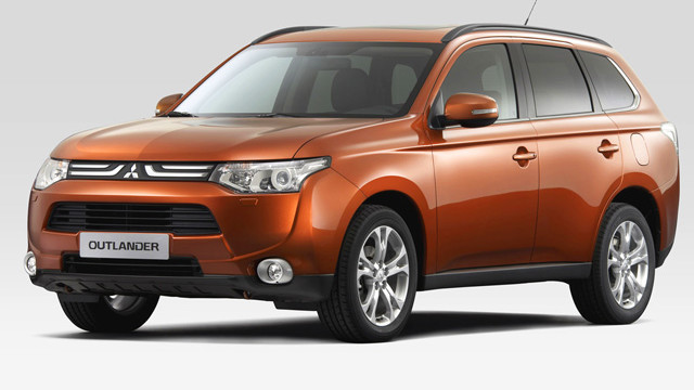 immagine automobile mitsubishi outlander