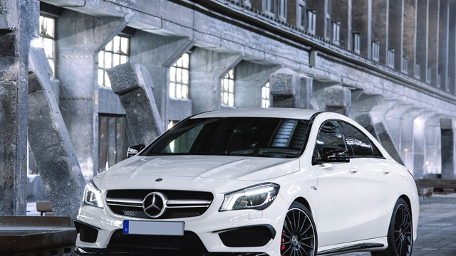 immagine automobile mercedes cla-4p