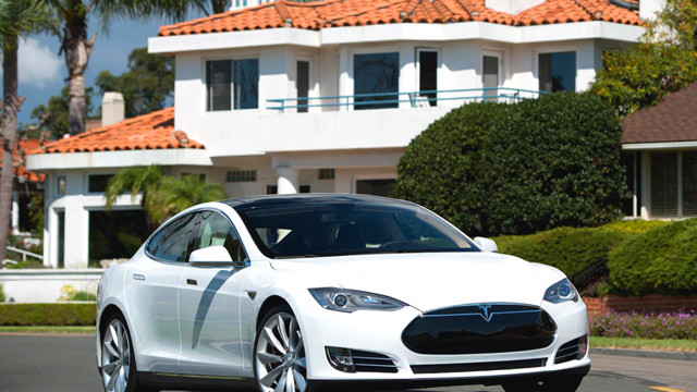 immagine automobile tesla model-s