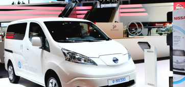 immagine automobile nissan e-nv200