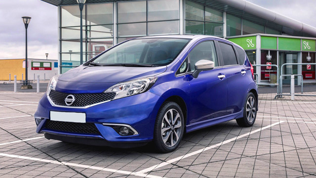 immagine automobile nissan note