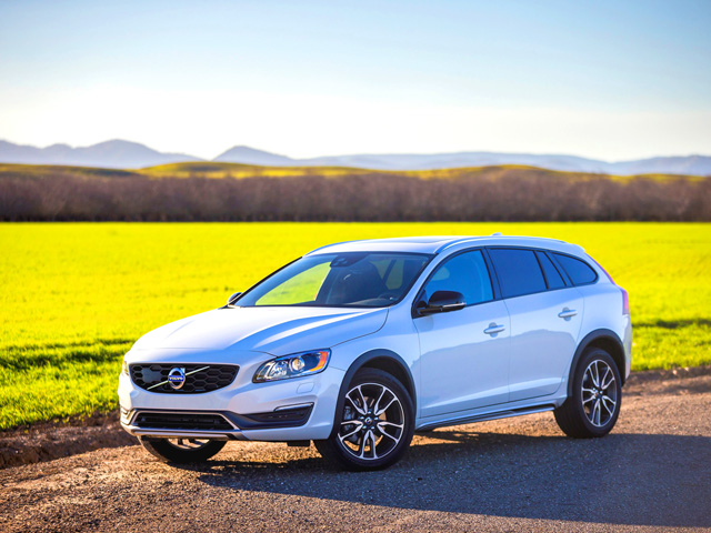 immagine automobile volvo v60-c-country