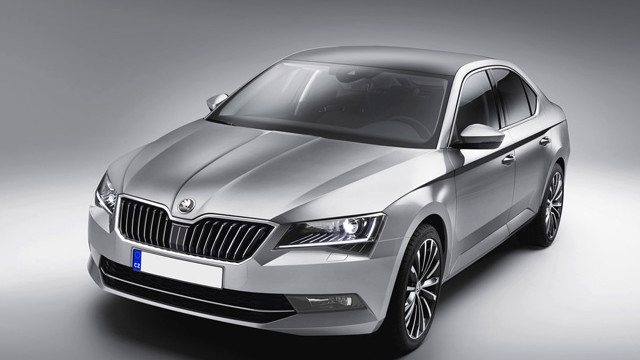 immagine automobile skoda superb-berlina