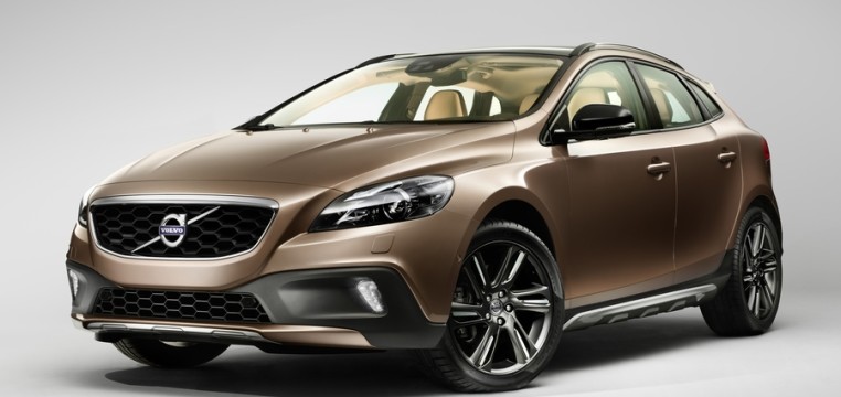 immagine automobile volvo v40-c-country