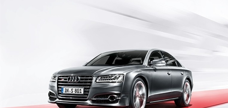 immagine automobile audi a8